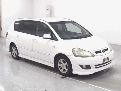 TOYOTA IPSUM