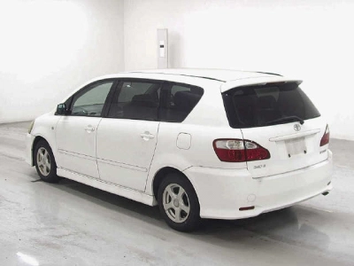 TOYOTA IPSUM