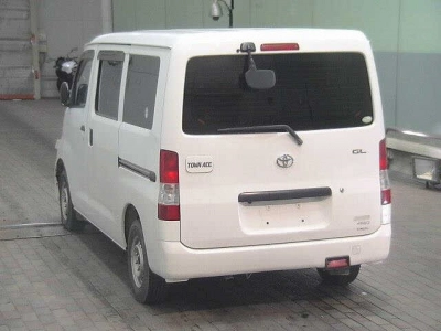 TOYOTA TOWN ACE VAN