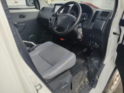 TOYOTA TOWN ACE VAN