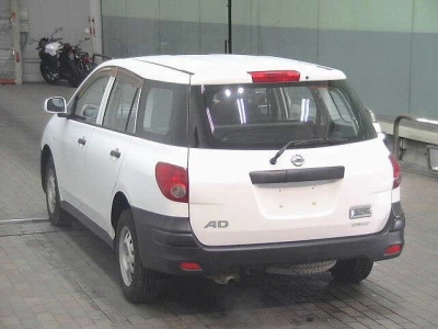 NISSAN AD VAN