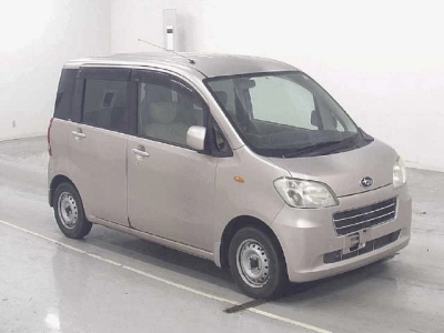 SUBARU LUCRA