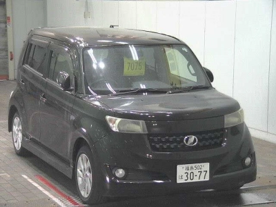 TOYOTA BB