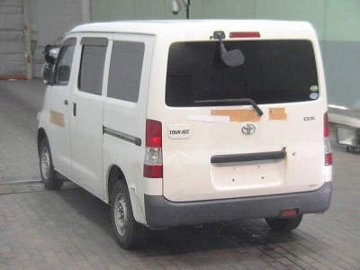 TOYOTA TOWN ACE VAN