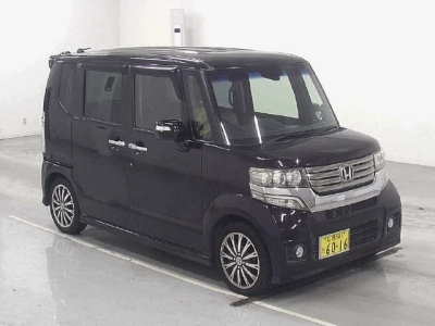 HONDA N BOX CUSTOM