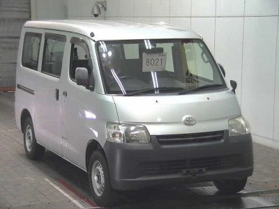 TOYOTA LITE ACE VAN