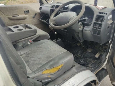 MAZDA BONGO VAN