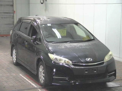 TOYOTA WISH