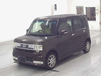 DAIHATSU MOVE CONTE