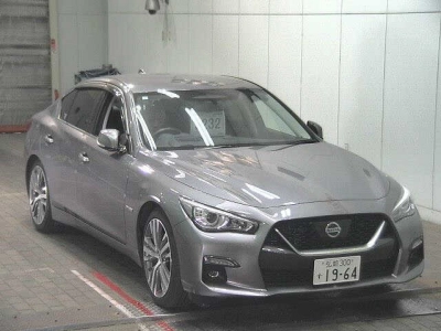 NISSAN SKYLINE