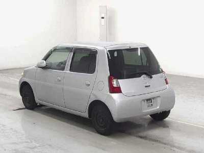 DAIHATSU ESSE