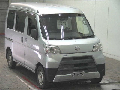 DAIHATSU HIJET VAN