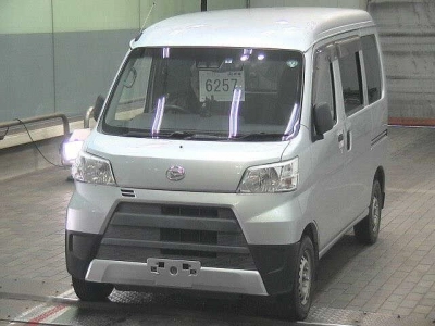 DAIHATSU HIJET VAN