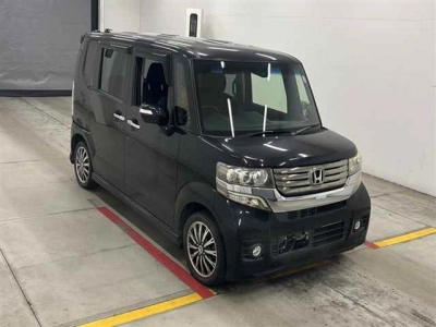HONDA N BOX CUSTOM