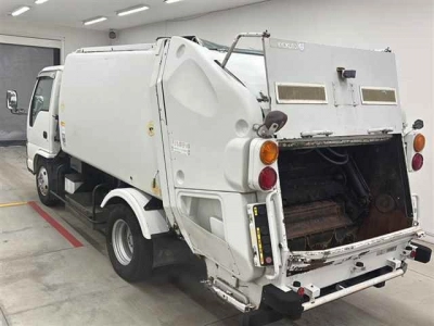 ISUZU ELF