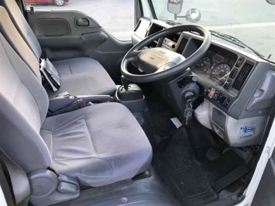 MAZDA TITAN