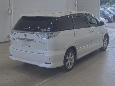 TOYOTA ESTIMA HYBRID