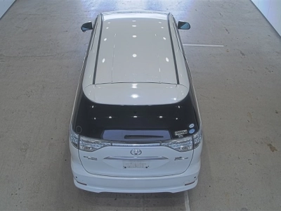 TOYOTA ESTIMA HYBRID