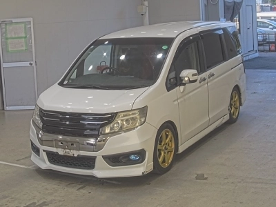 HONDA STEPWGN SPADA