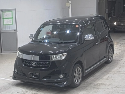 TOYOTA BB