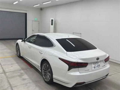 LEXUS LS