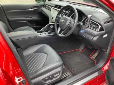 TOYOTA CAMRY