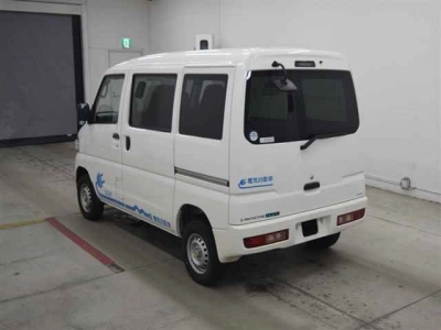MITSUBISHI MINICAB MIEV