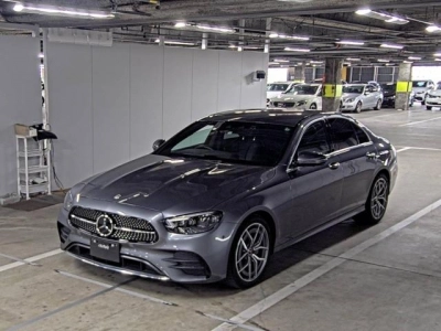 MERCEDES BENZ E CLASS