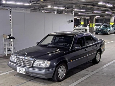 MERCEDES BENZ MEDIUM CLASS