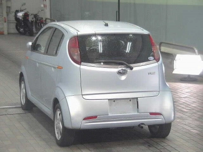 SUBARU R2