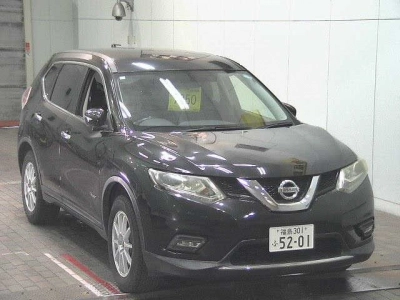 NISSAN X-TRAIL
