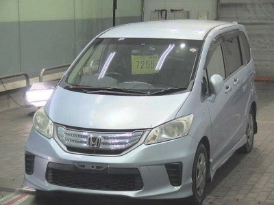 HONDA FREED