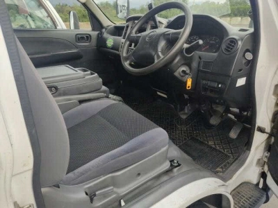 ISUZU COMO