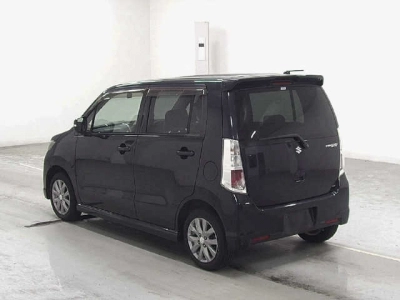 SUZUKI WAGON R STINGRAY