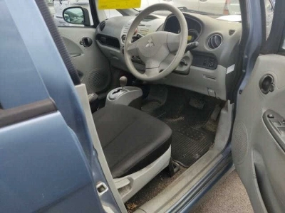 MITSUBISHI I