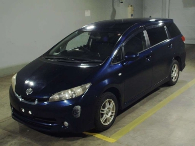 TOYOTA WISH