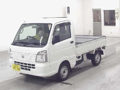 NISSAN NT100 CLIPPER