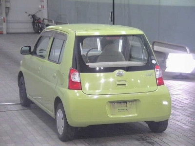 DAIHATSU ESSE