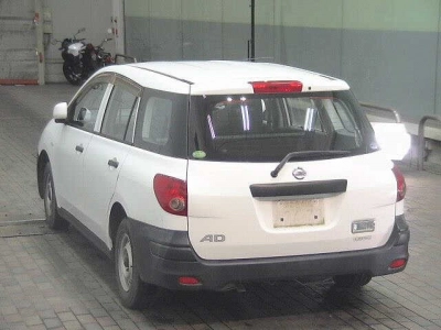NISSAN AD VAN