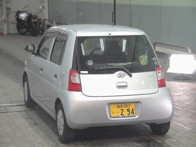 DAIHATSU ESSE