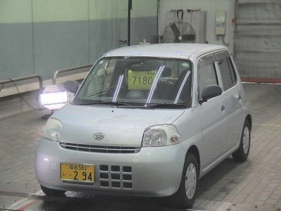 DAIHATSU ESSE