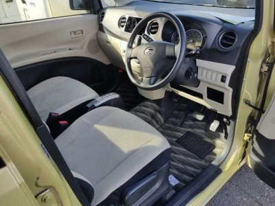 SUBARU LUCRA