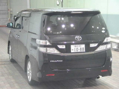 TOYOTA VELLFIRE