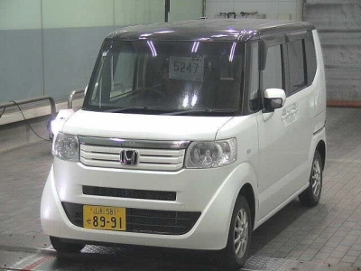 HONDA N BOX +