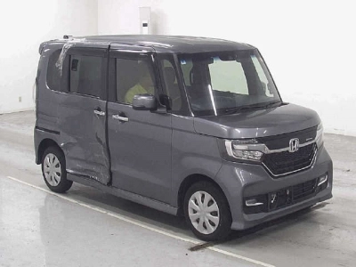 HONDA N BOX CUSTOM