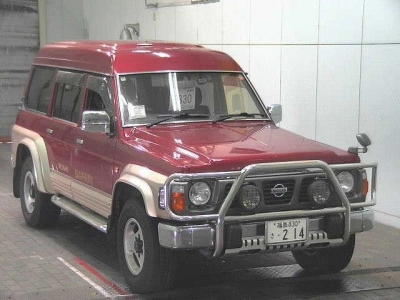 NISSAN SAFARI