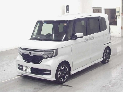 HONDA N BOX CUSTOM