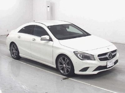 MERCEDES BENZ CLA