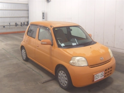 DAIHATSU ESSE
