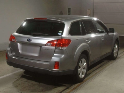 SUBARU OUTBACK